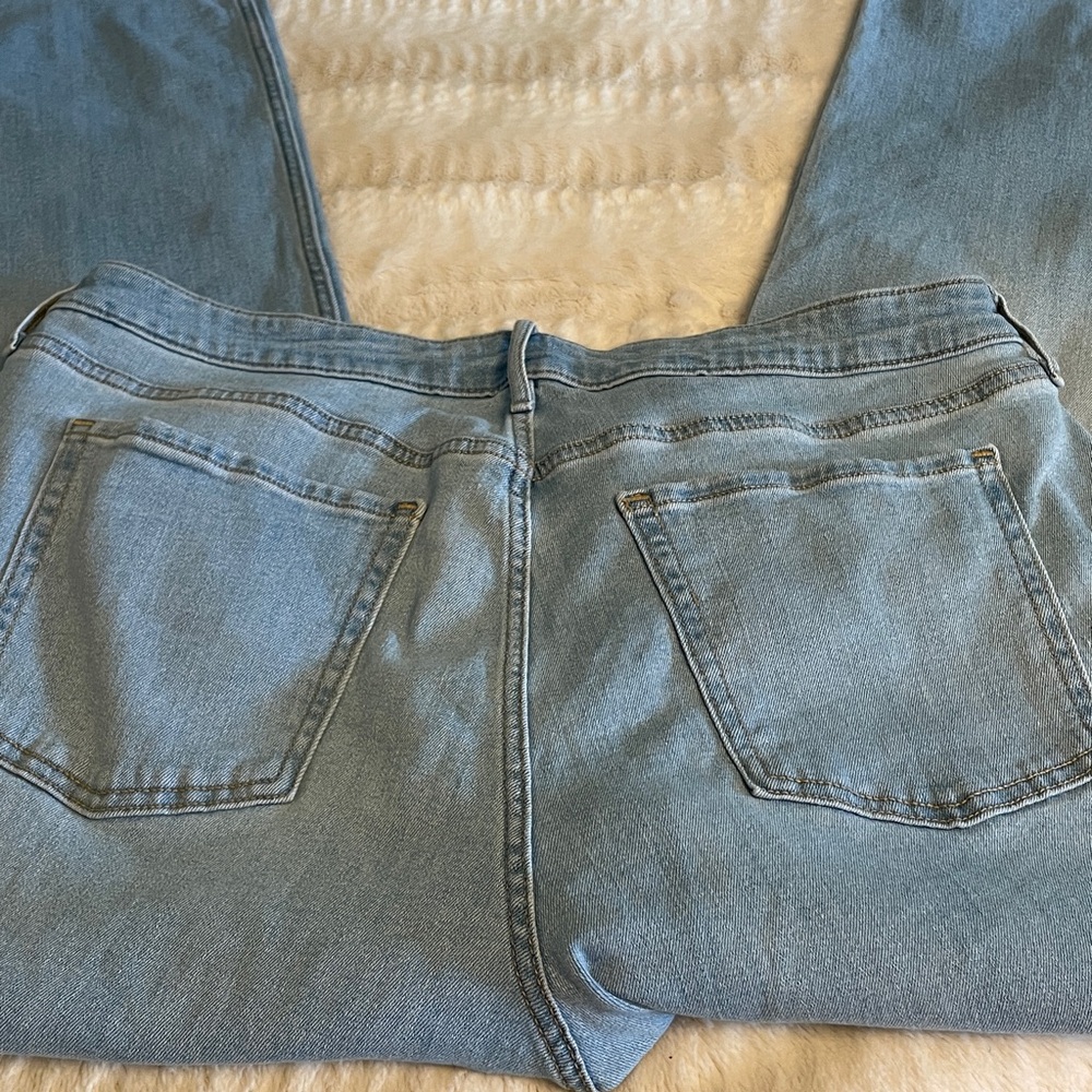 Old Navy High Rise Wow Wide Leg Size 16 Light Wash No Stains or Flaws - Picture 3 of 6